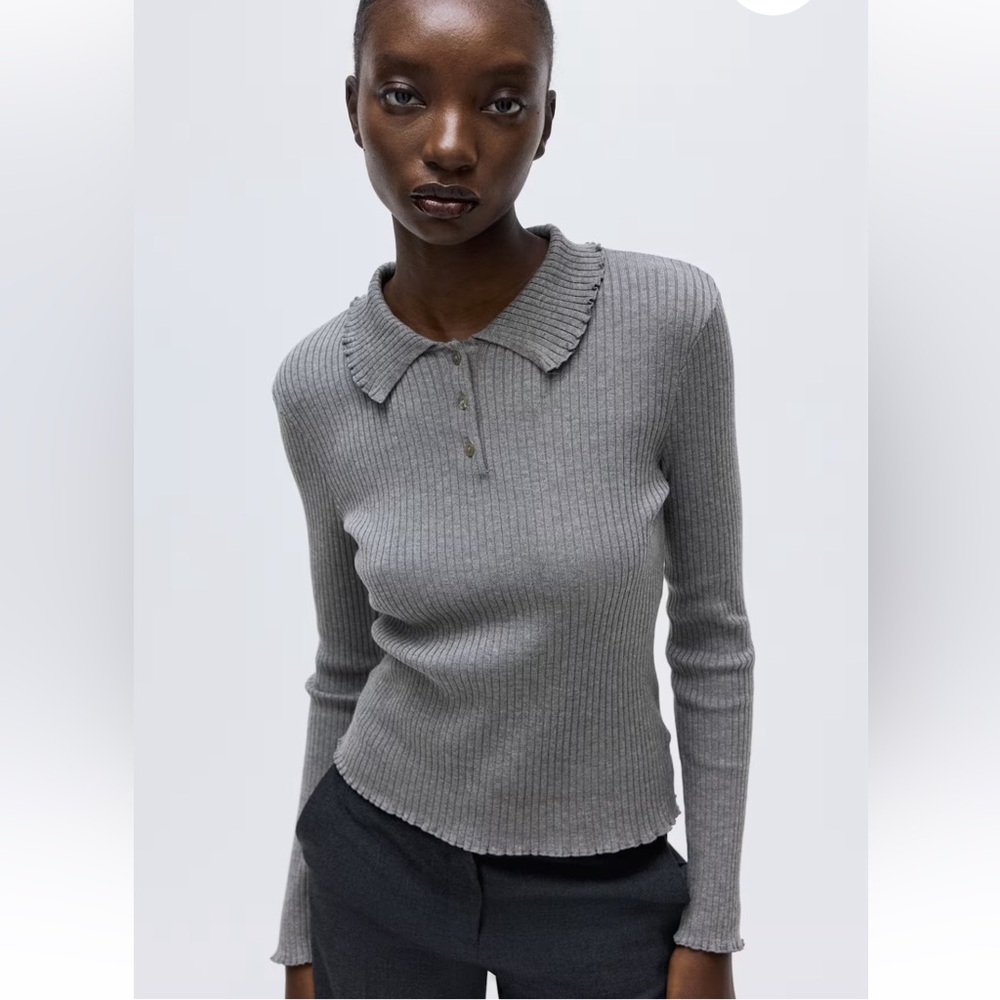 H&M Gray Ribbed Button Down Shirt